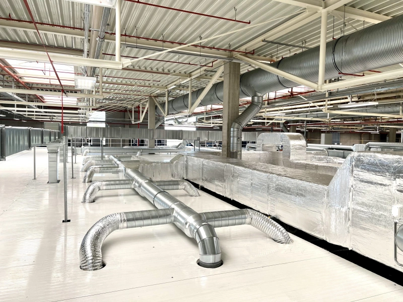 automotive-manufacturing-cleanroom-hvac-system-02.webp automotive-manufacturing-cleanroom-hvac-system-02.webp